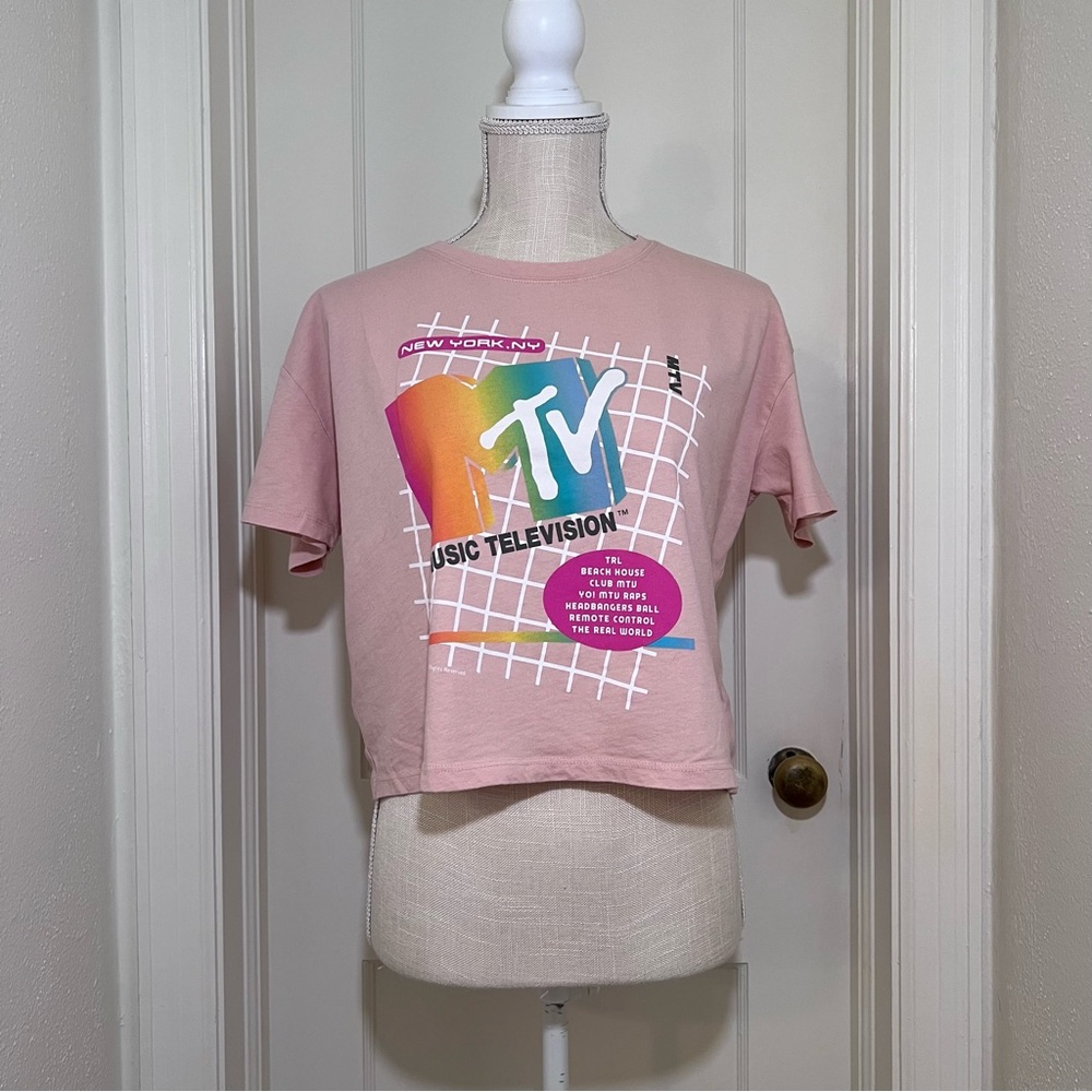 NWOT MTV Music Television New York, New York Retro Crop Top T-Shirt Pink Medium